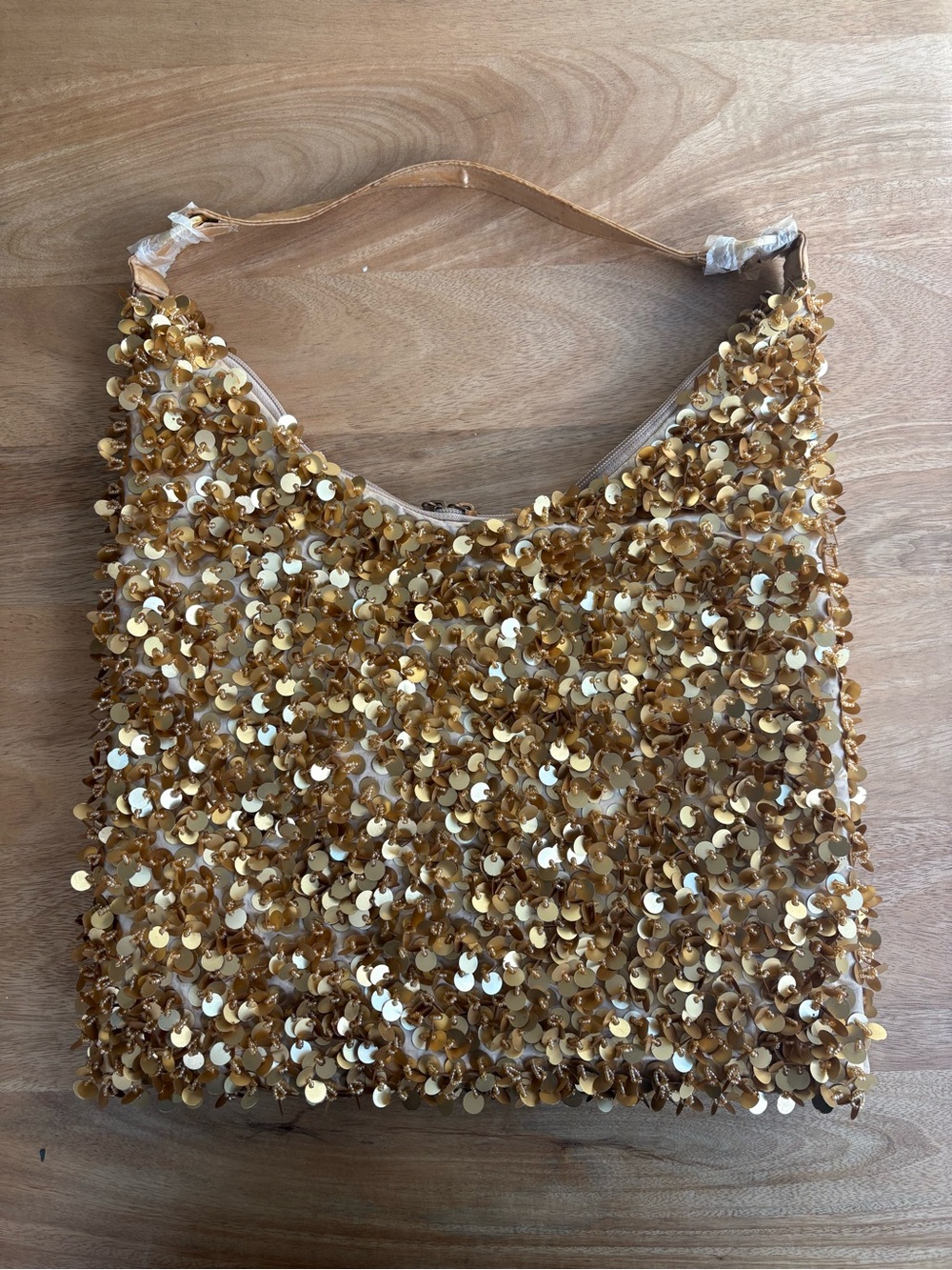 Gold Sequin Shoulder Bag - Elegant Women’s Evening Bag - Picture 3 of 7